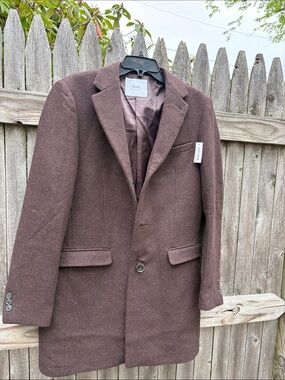 Find medium brown wool blend coat. NWT!!